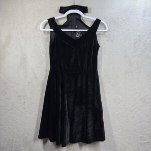 Killstar Dress Velvet Dress Size XS Choker  Witchy Whimsigoth Black Goth